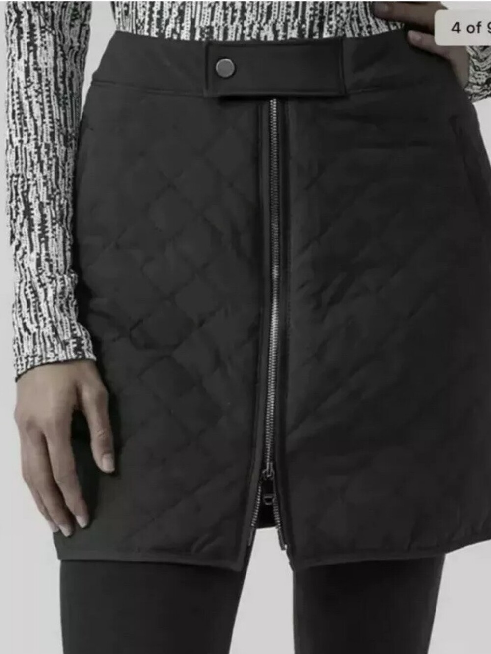 Athleta Black Quilted Front-Zip Mini Skirt with Snap Waistband